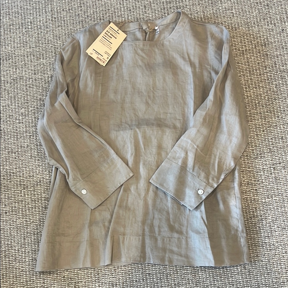 Muji linen beige 3/4 sleeve blouse never worn